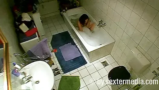 MILF Macht Körperpflege Im Bad