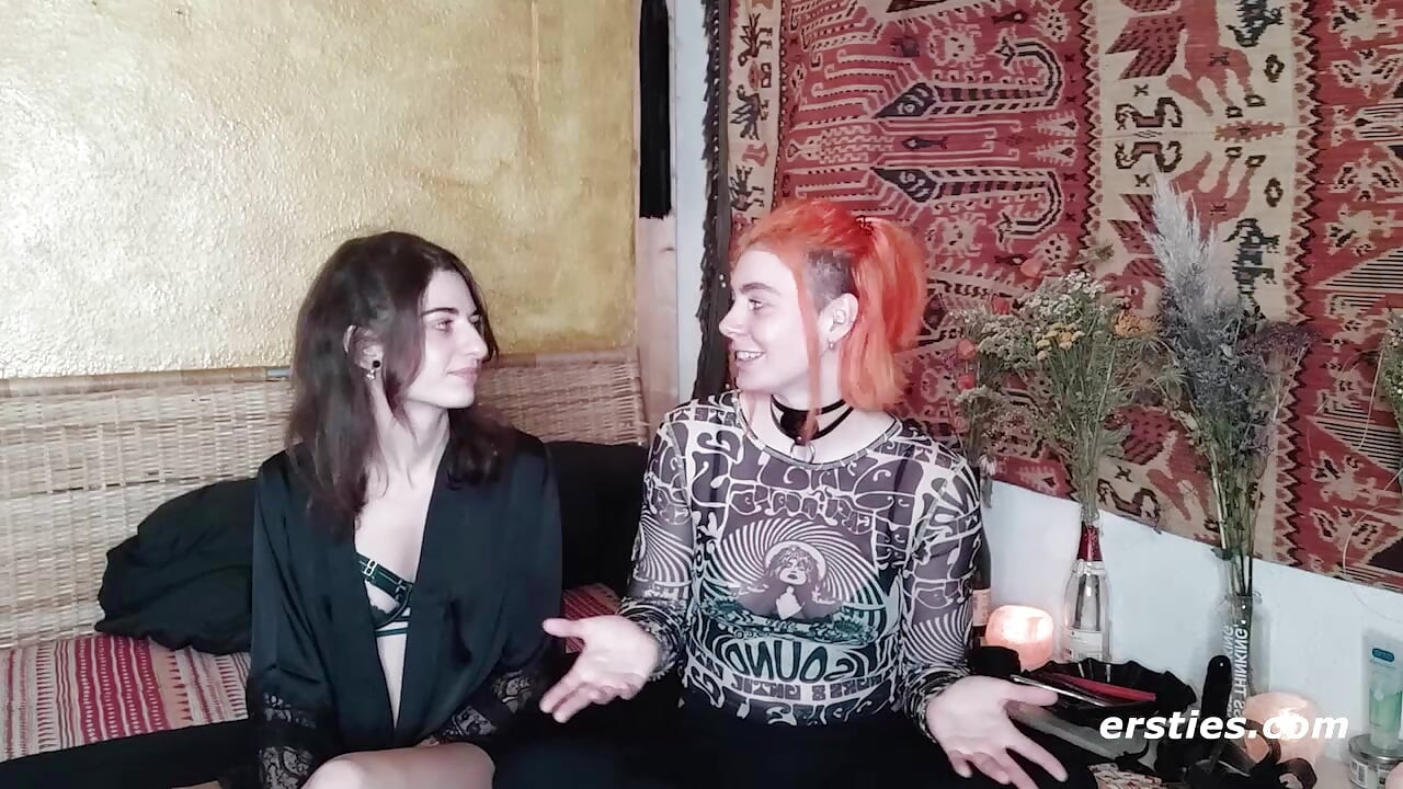 Ersties - Bratty Girls Zora And Desiree Love Hot Wax And BDSM