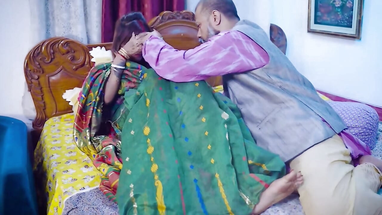 Bete ke ghar pe nhi rahne par sasur ne meri jawani ki pyaas bujhai