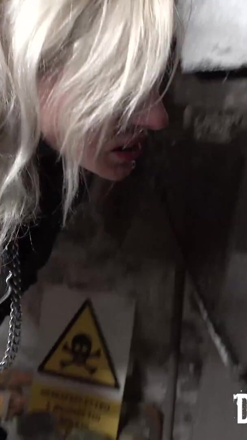 Dirty Mattress Fuck Fest (Dirty Sarah) | Clip 1
