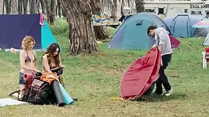 Chiara francini és Sarah Felberbaum meztelenül az olasz filmben