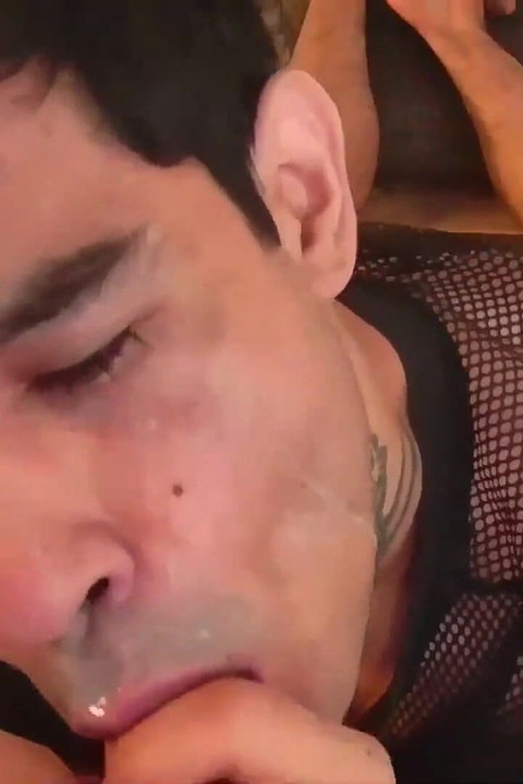 吸うおもちゃの精顔