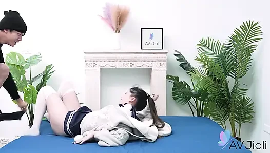 Idol Minnie Gets Fucked by Her Manager