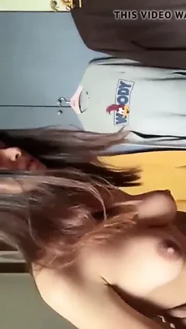 Cewek dihenjut bf mau diatas