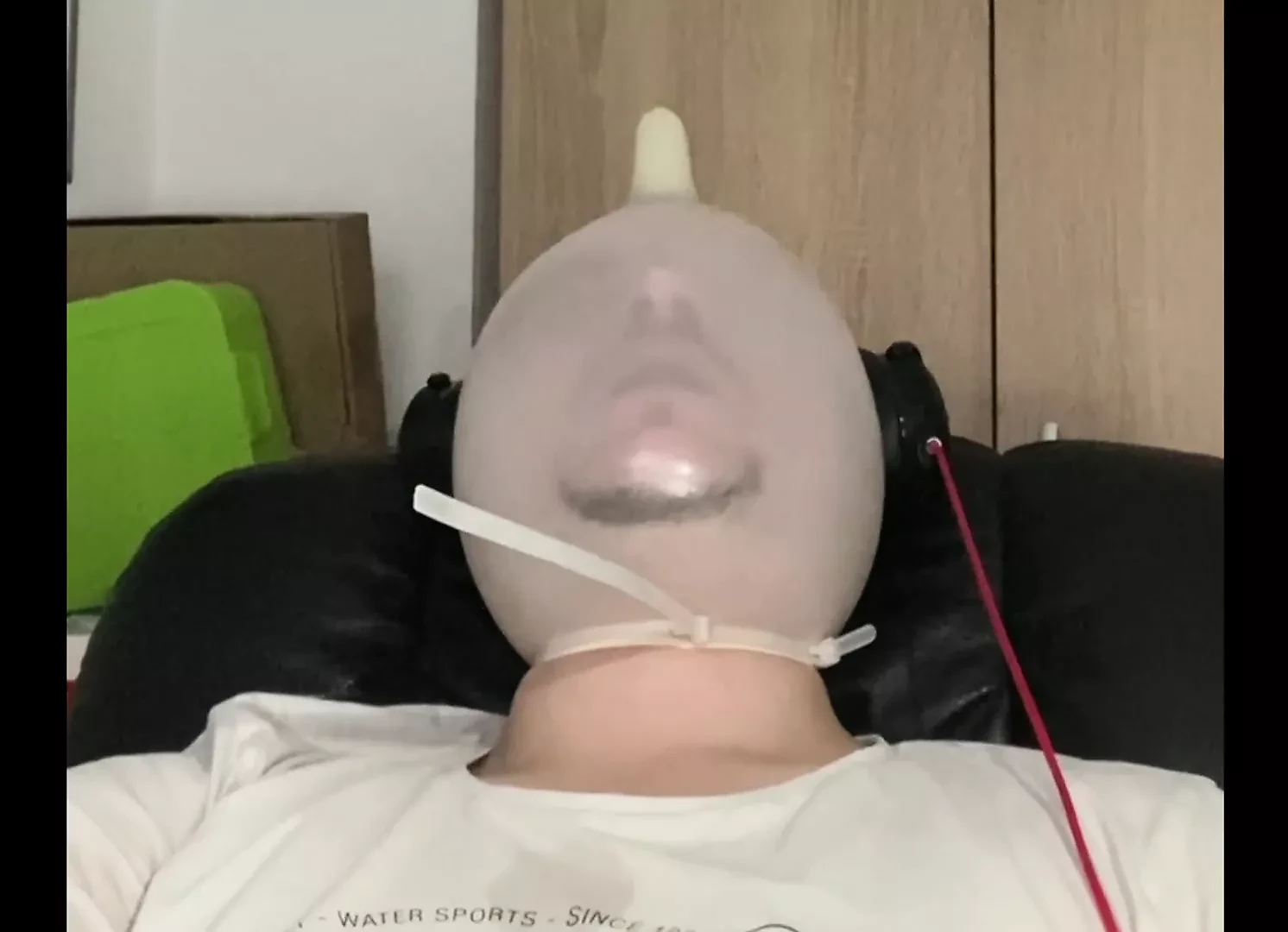Bhdl - kemény latexglove légzésjáték
