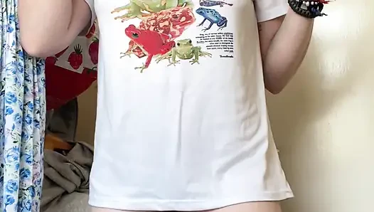 Seksi, tonlu, komşu kız yeni kıyafetler deneyen goldilocks gibi!