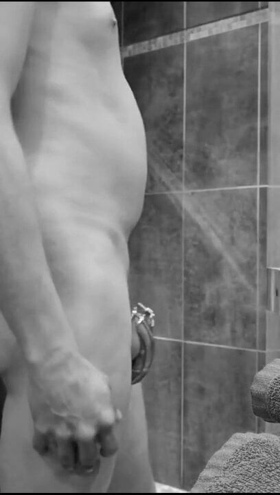 showering with my cage