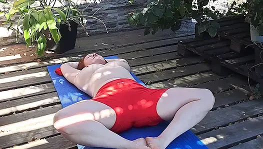 Amateur Outdoor Tease & Hot Dripping On The Lens POV
