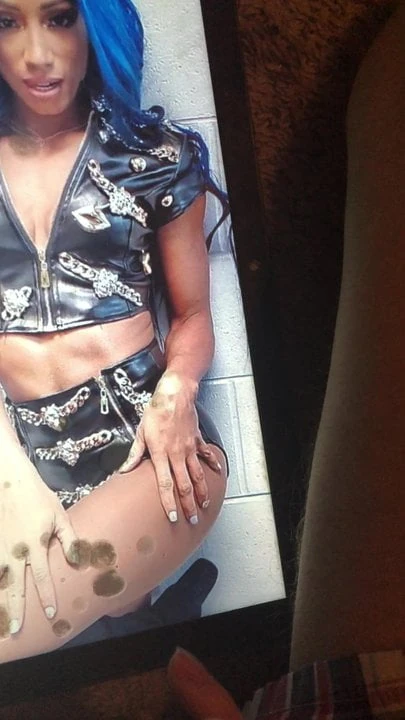 Sasha banks cum tribute 11