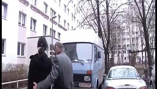 Taxifahrer Fickt Seine Insassen - Geile Deutsche Taxifahrerin Hämmert Sexy Gäste Roh Auf Dem Rücksitz