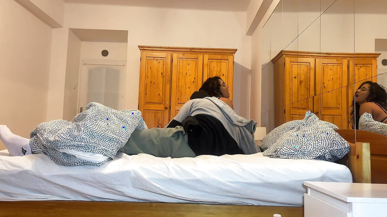 我操了我的室友