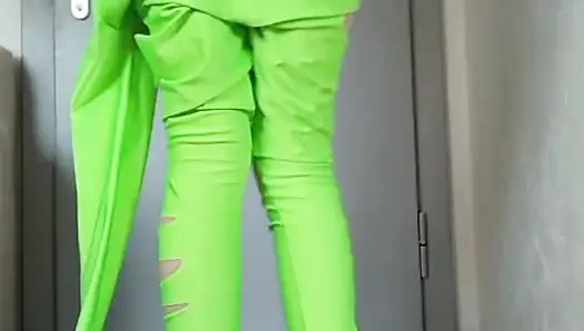 Hijau adalah hitam baru 4