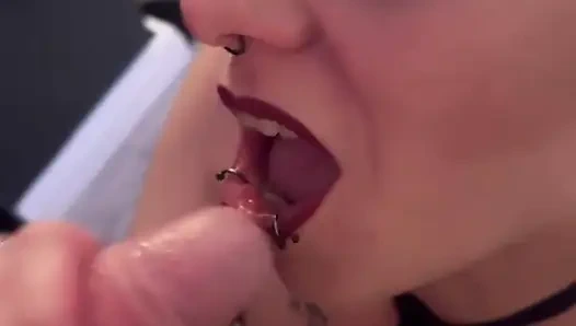 Kirbyred - oral seks ve yutma