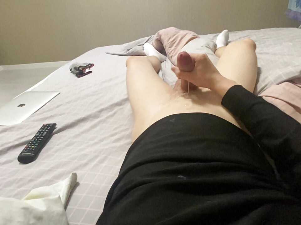 A hot compilation of young guy's nightly cumshots