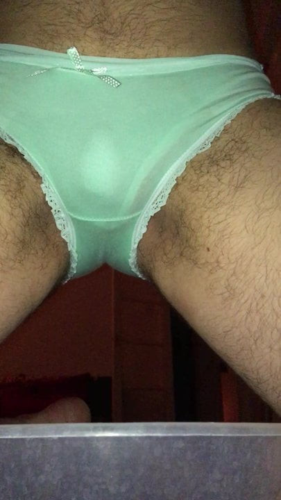 Just pissing my panties