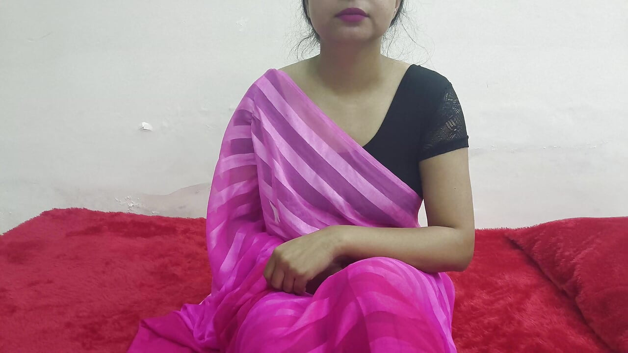 Hermosa india madrastra con coño y culo follada duro por hijastro en audio hindi