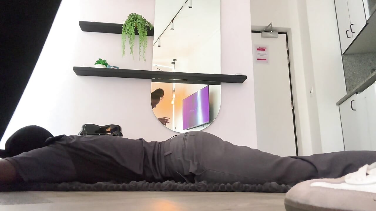 FEMDOM FOOT FETISH DOMINATION
