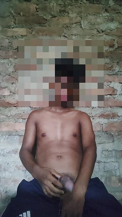 Twink masturbación en casa