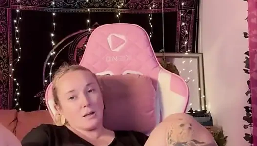 Büyük dildo kullan