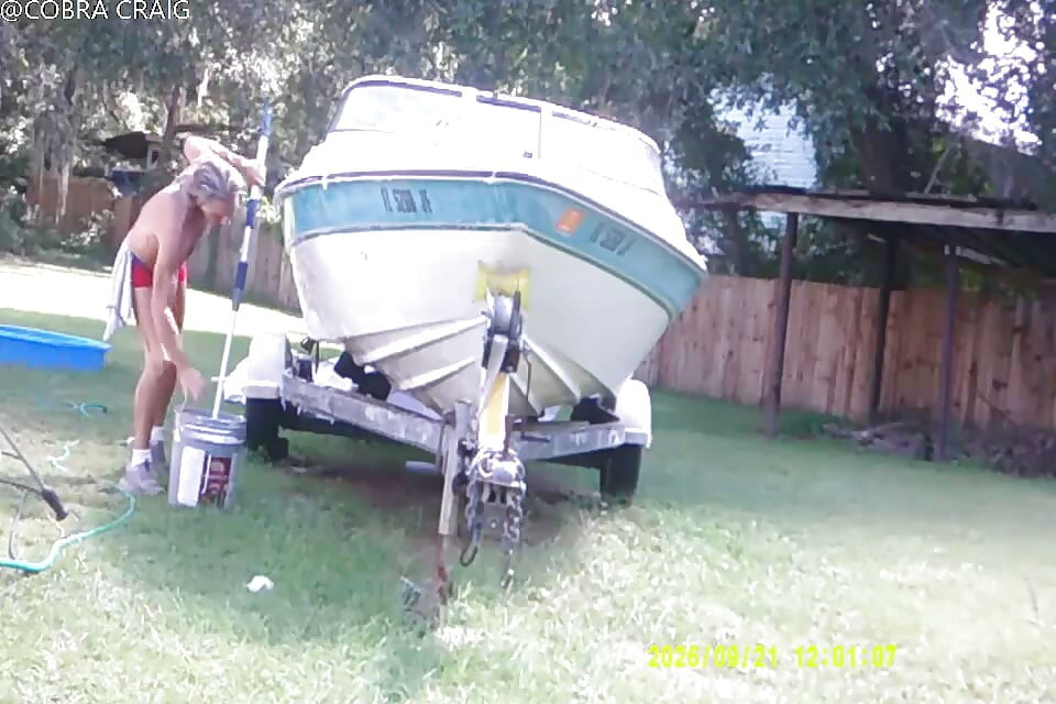9-21-26 COBRA STARTS THE BOAT THE WHOLE TIME BIT CH ING THE LADY NEXT DOOR IS A HI IQ MORON AND THE LOVE BUGS.