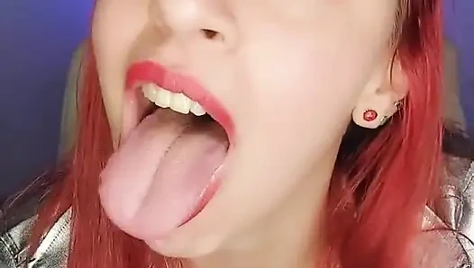 Я Привела Домой Постыдного, Чтобы Он Сосал Ему Член При Моём Куколд-муже!