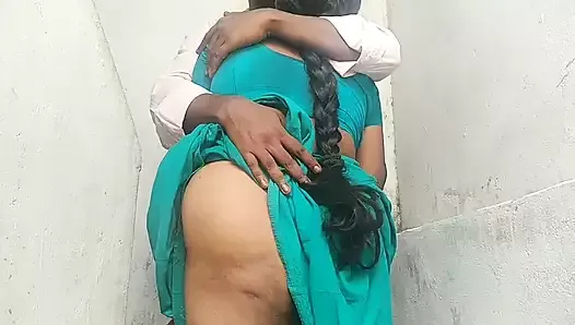 Un couple indien du village baise, hardcore