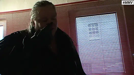 Deutsche BDSM – rothaarige sexmaschine