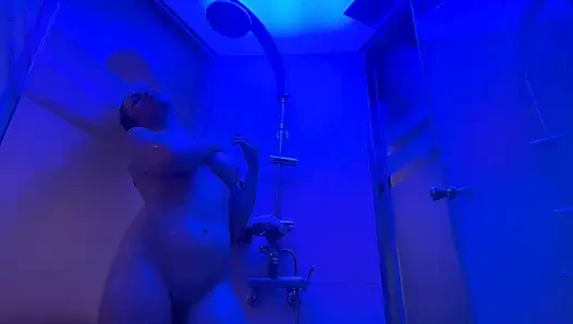 Naked Im Space - Nackte Dusche Aus Dem Orbit!!