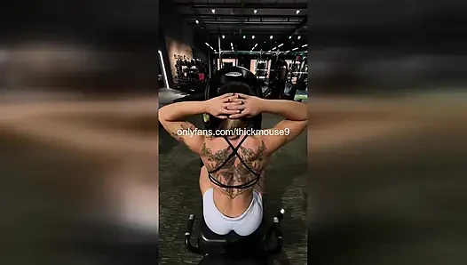 Tiktoker Girl Is Fucked By Her Fan On A Insta Livestream