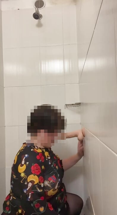 FAT CROSSDRESSER COMPILATION