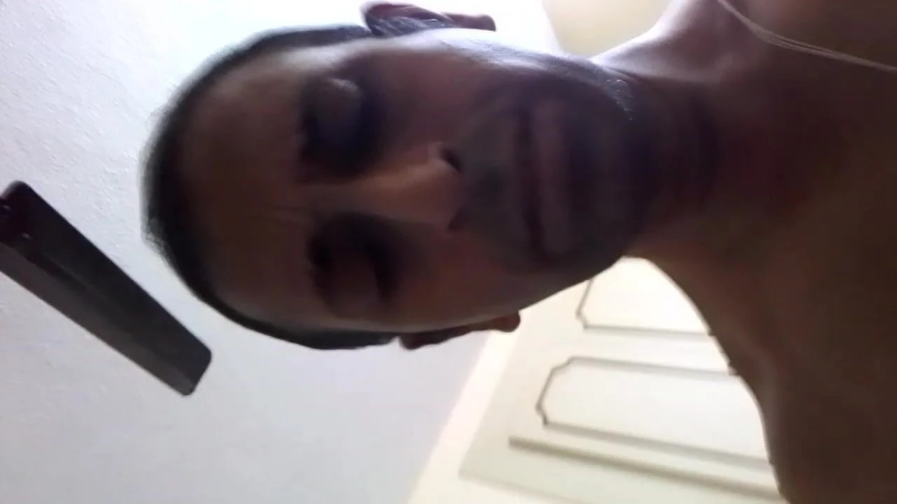 Looking for unmarried females and TS