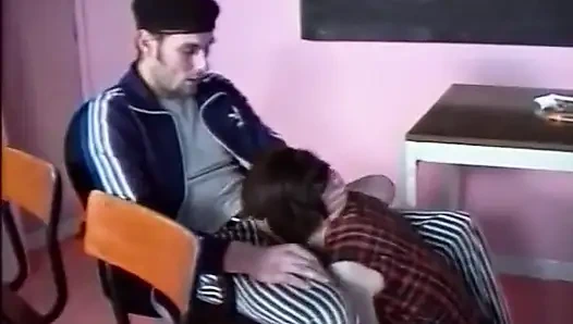 Sexy teen with hairy cunt gets anally drilled in a threesome