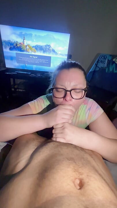 Snow bunny blowjob