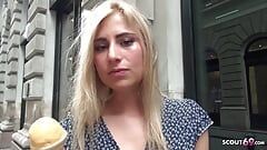 Exploradora alemana - adolescente loca Lindsey Cruz recogida para sexo en un casting