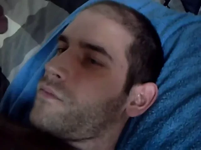 Self feeding. Tuns of cum!