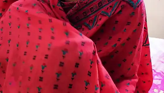 Bhabhi crazy for fucking because her husband not at home