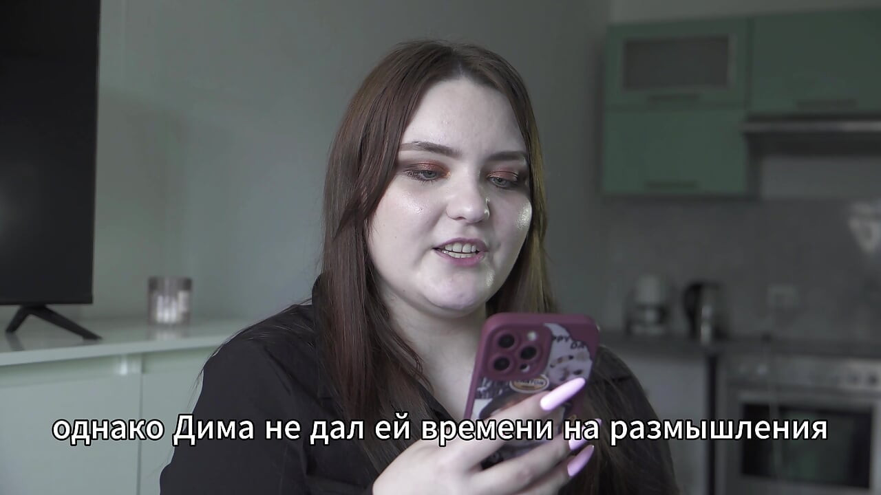 Porno hikayesi - kocası karısının analını paylaşıyor (Rus, bebek, anal)