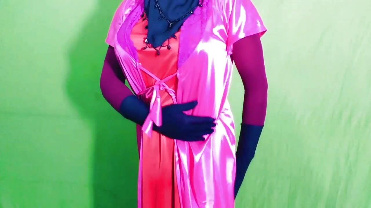 หมู่บ้านมุสลิม Desi Hijabi เย็ดจัดหนักโดยผู้จัดการออฟฟิศ