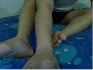 straight guys feet on webcam - chinese food!