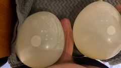 Pulă mare fute baloane și spermă