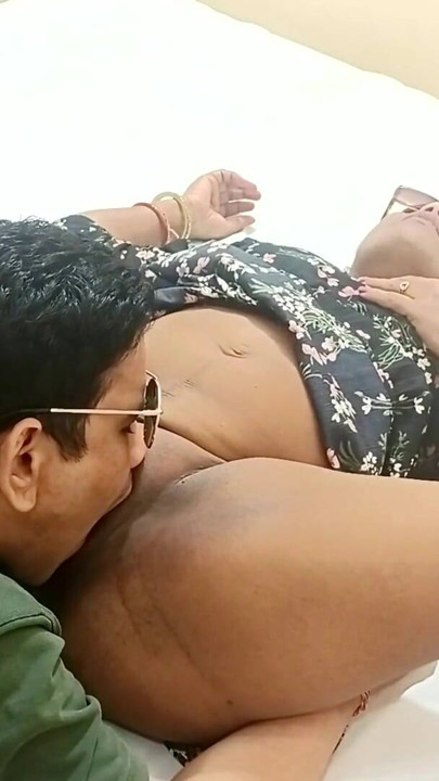 Indian Innocient Model Deepthroat Blowjobs and Eating Vagina Sex-Part-1 | Clip 1