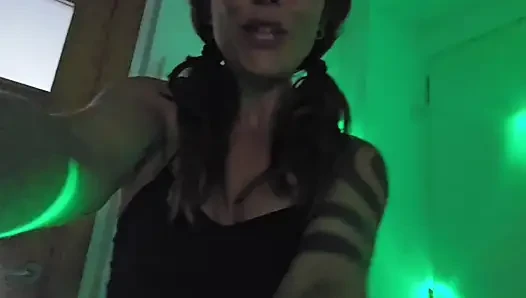 Stepsis Seduce You in the Party
