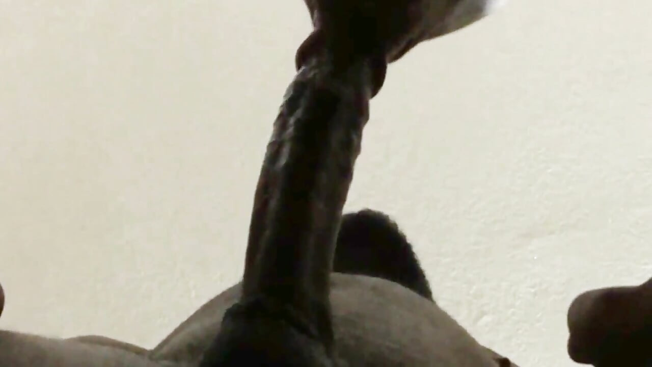Close up deepthroat