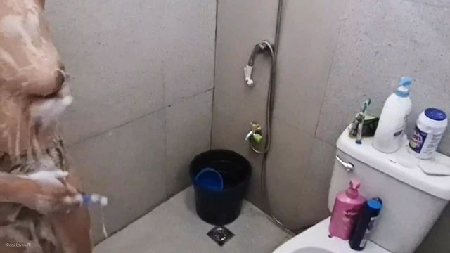 Caught my Stepsister Naked in the bathroom, Fucked her Hard till Cum in her Pussy