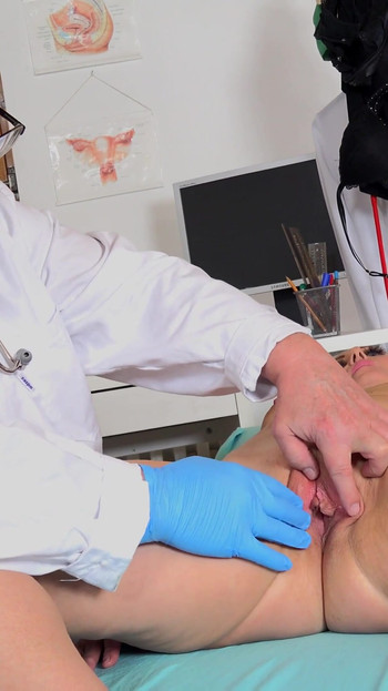 Unforgettable moment from "Blonde mature woman Miya gets her old pussy examined"