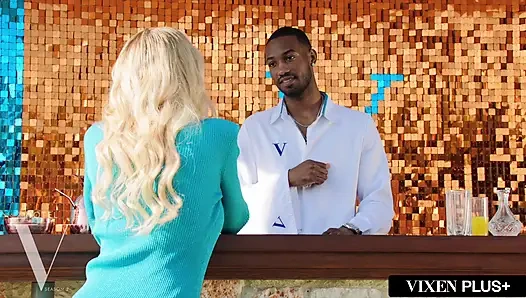 VIXENPLUS MILF brandi nimmt es im Hotel Vixen mit 2 BBCs auf