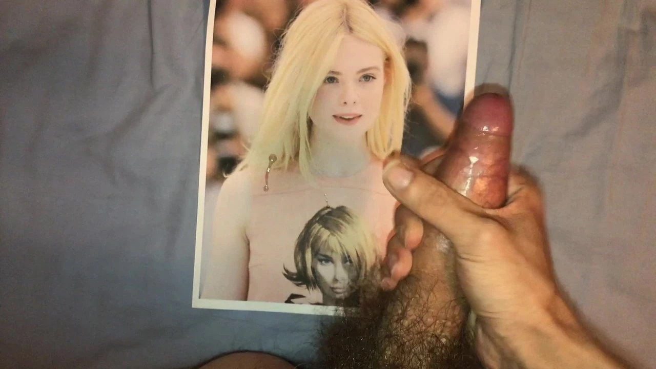 Elle Fanning, cum homenaje 80