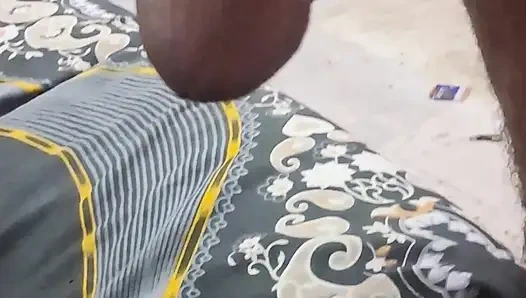 Indain Bhabi ko k ghar mai bhabi ko phela