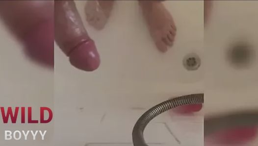 Spy Security Guard shower , and cum