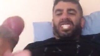 Arab guy jerk off cum